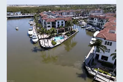 1490 5th Ave S #200B, Naples, FL 34102 - Photo 2