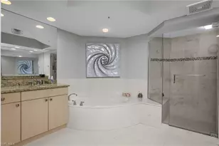 425 Cove Tower Dr, Naples, FL 34110 - Photo 20