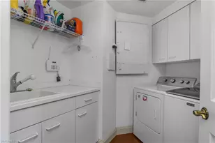 425 Cove Tower Dr, Naples, FL 34110 - Photo 28