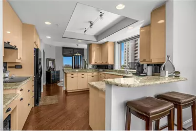 425 Cove Tower Dr #504, Naples, FL 34110 - Photo 16