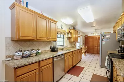 2210 19th St SW, Naples, FL 34117 - Photo 12