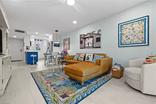 1021 3rd St S, Naples, FL 34102 - Photo 14