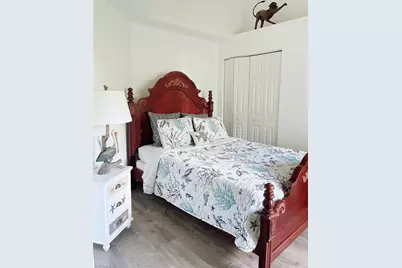 2037 W Crown Pointe Blvd, Naples, FL 34112 - Photo 8