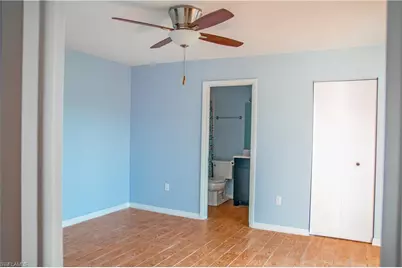 148 Lake Point Ln, Naples, FL 34112 - Photo 16