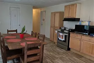 8385 Marx Dr, North Fort Myers, FL 33917 - Photo 4