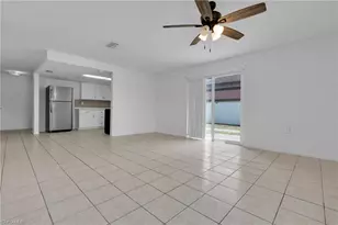 421/423 SE 24th Ave, Cape Coral, FL 33990 - Photo 4