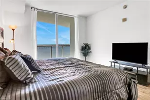 3000 Oasis Grand Blvd, Fort Myers, FL 33916 - Photo 24