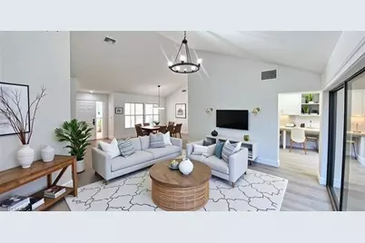 718 Reef Point Cir, Naples, FL 34108 - Photo 4