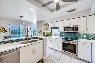 4530 Gulf Shore Blvd N #2-122, Naples, FL 34103 - Photo 10