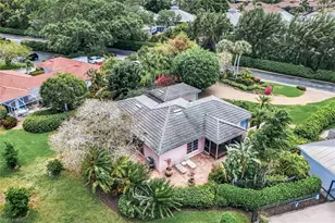 330 Bald Eagle Dr, Naples, FL 34105 - Photo 32