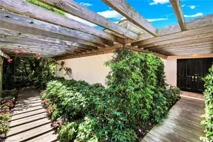 330 Bald Eagle Dr, Naples, FL 34105 - Photo 44