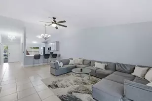 6441 Royal Woods Dr, Fort Myers, FL 33908 - Photo 8