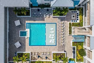 201 8th St S, Naples, FL 34102 - Photo 34