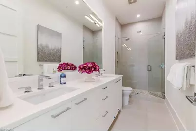 201 8th St S #104, Naples, FL 34102 - Photo 20