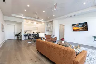 201 8th St S, Naples, FL 34102 - Photo 6