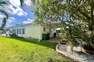 273 Cape Sable Dr, Naples, FL 34104 - Photo 40