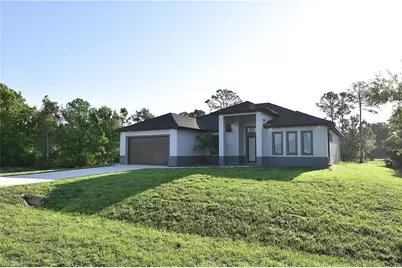 920 Edward Ave, Lehigh Acres, FL 33936 - Photo 2