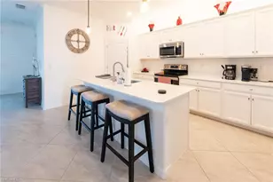 2155 Hamlin St, Naples, FL 34120 - Photo 4