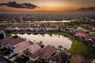 28460 Highgate Dr, Bonita Springs, FL 34135 - Photo 4