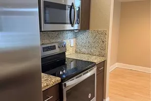 190 Santa Clara Dr, Naples, FL 34104 - Photo 4