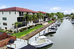 1400 Blue Point Ave, Naples, FL 34102 - Photo 4