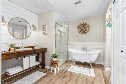 2326 SW 27th St, Cape Coral, FL 33914 - Photo 14