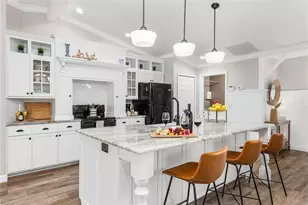 2326 SW 27th St, Cape Coral, FL 33914 - Photo 6