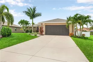 2326 SW 27th St, Cape Coral, FL 33914 - Photo 2