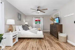 2326 SW 27th St, Cape Coral, FL 33914 - Photo 12