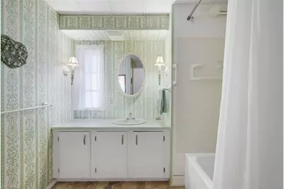 27520 Bourbonniere Dr, Bonita Springs, FL 34135 - Photo 14