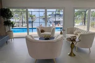 808 SW 52nd St, Cape Coral, FL 33914 - Photo 4