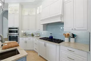 1237 Pocantico Ln, Naples, FL 34110 - Photo 8