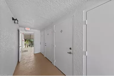 13160 Bella Casa Cir #2111, Fort Myers, FL 33966 - Photo 24