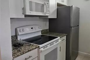 108 Santa Clara Dr, Naples, FL 34104 - Photo 2