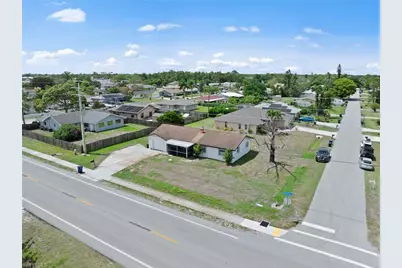 7503 Sanibel Blvd, Fort Myers, FL 33967 - Photo 32