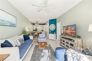 8161 Twelve Oaks Cir, Naples, FL 34113 - Photo 2