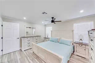 525 SE 11th Ct, Cape Coral, FL 33990 - Photo 12