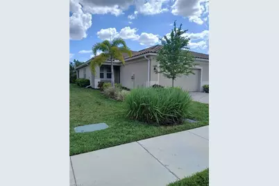 10371 Bonavie Cove Dr, Fort Myers, FL 33966 - Photo 2