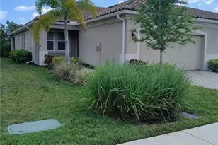 10371 Bonavie Cv Dr, Fort Myers, FL 33966 - Photo 2