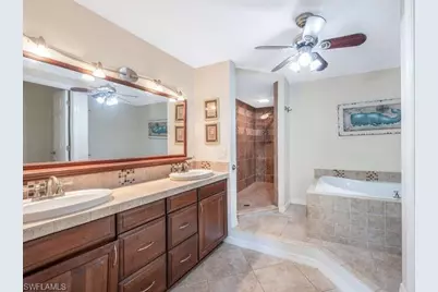 778 Broad Ct S, Naples, FL 34102 - Photo 26