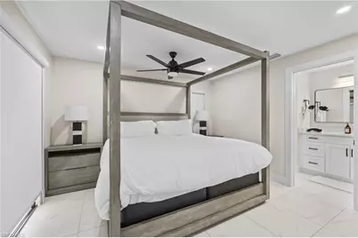 841 91st Ave N, Naples, FL 34108 - Photo 12