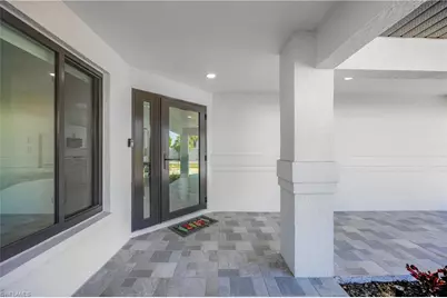 841 91st Ave N, Naples, FL 34108 - Photo 2