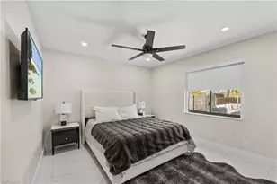 841 91st Ave N, Naples, FL 34108 - Photo 18