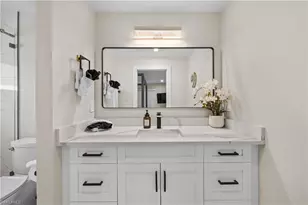 841 91st Ave N, Naples, FL 34108 - Photo 14