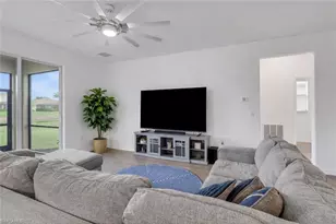 2257 Avocado Ln, Naples, FL 34120 - Photo 8