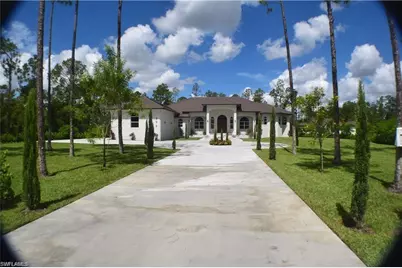 379 25th St NW, Naples, FL 34120 - Photo 2