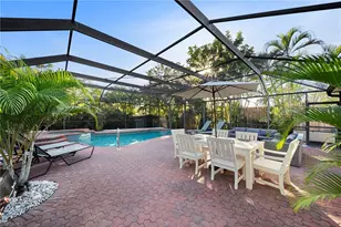 630 99th Ave N, Naples, FL 34108 - Photo 32