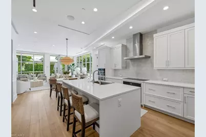 345 Banyan Blvd #3, Naples, FL 34102 - Photo 6