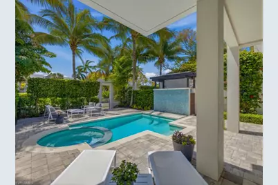 345 Banyan Blvd #3, Naples, FL 34102 - Photo 1