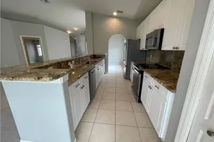 1945 Crestview Way, Naples, FL 34119 - Photo 12